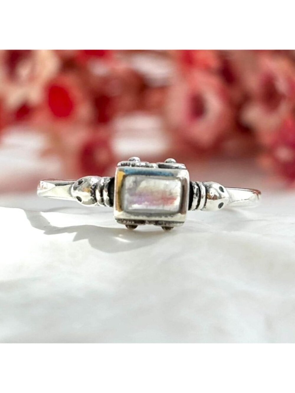 Moonstone Southwest Dainty Sterling Silver 925 Vintage Ring - sz 7.75